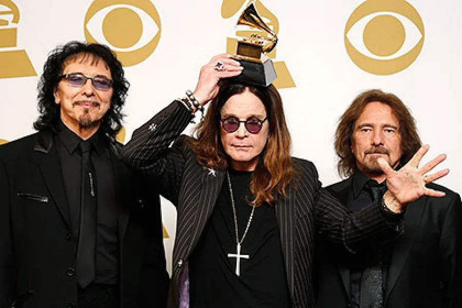 Black Sabbath спират с концертите на 4 юли