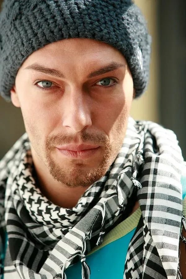 Боби-Урсула вае фризури на Ботуша