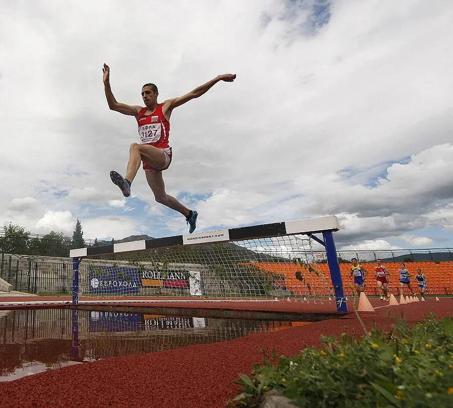 Иво Балабанов с рекорд на България на 2000 м стипълчейз