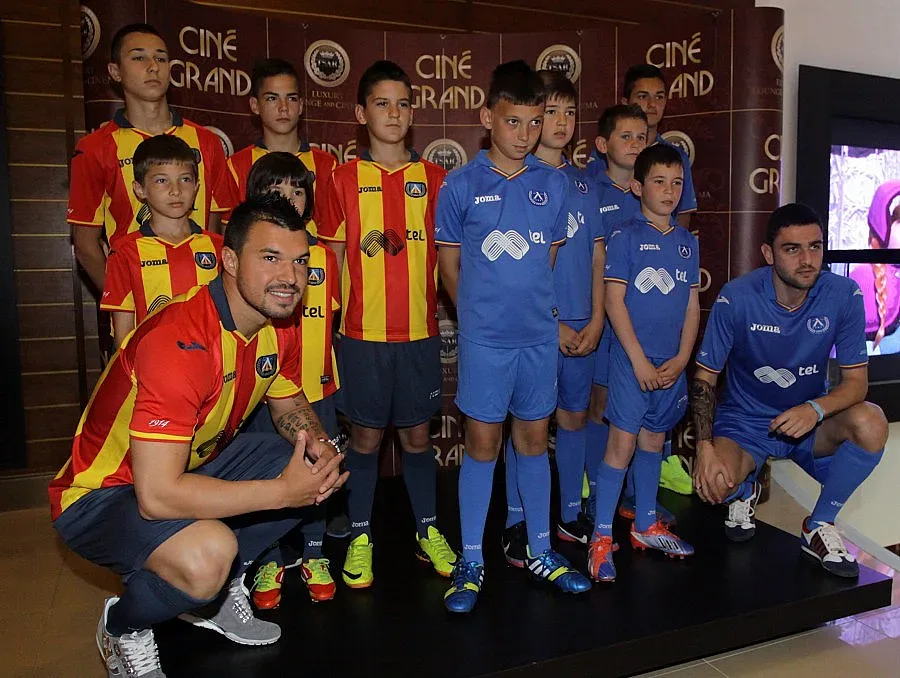 "Левски" показва треньора след "Литекс"