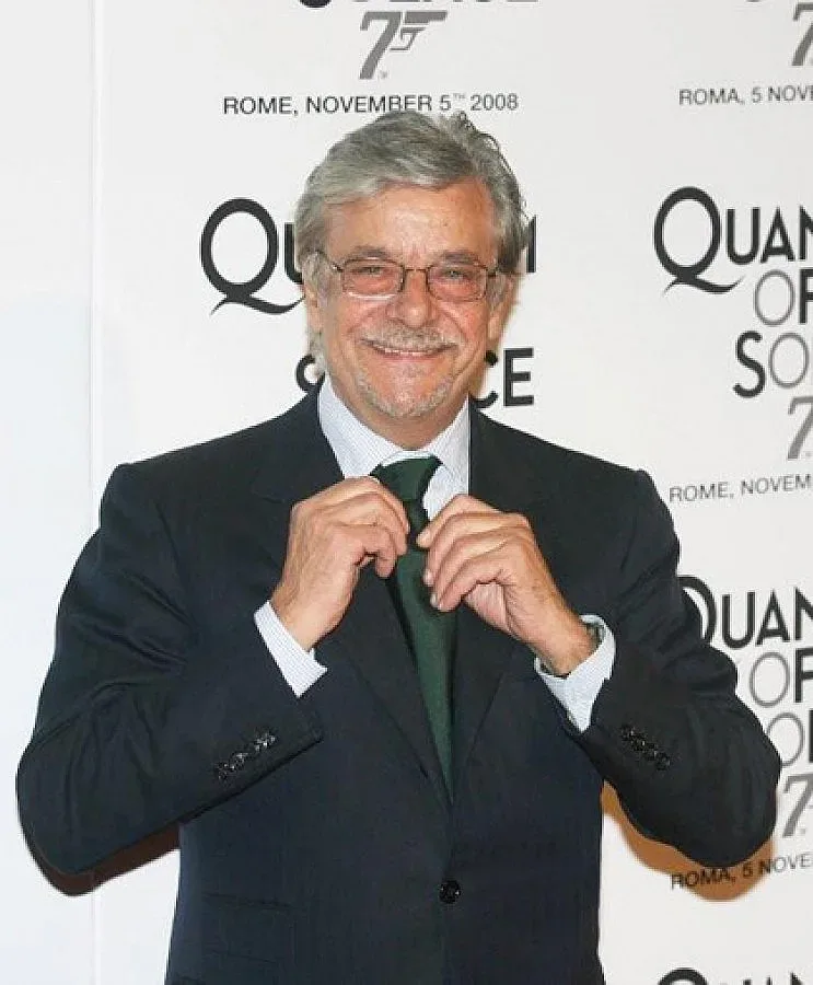 Джанкарло Джанини сади дърво в Стара Загора