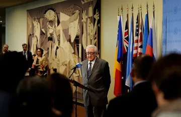 Брахими подаде оставка като пратеник на ООН в Сирия