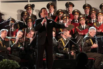 Йосиф Кобзон подкрепи Александър Симов