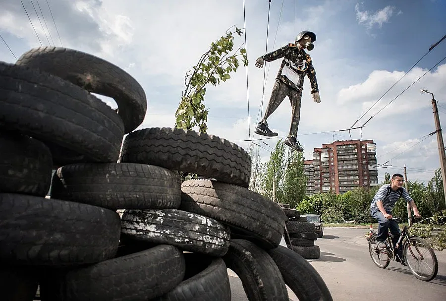 Мирни преговори започват в Украйна