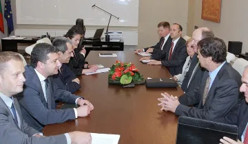 Над 100 родни компании с интерес към VII блок в АЕЦ