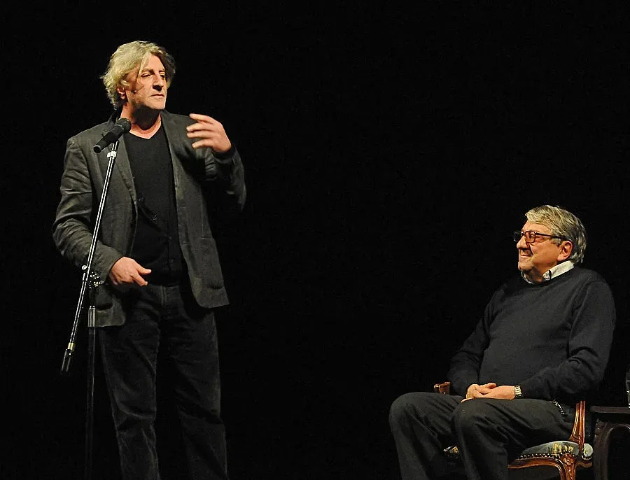 Хъшовете възпяха Чочо