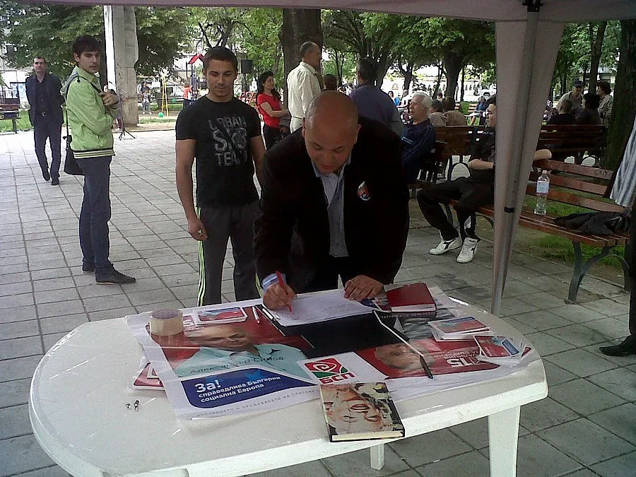 Симов: Вотът с №15 е вот за социалната политика