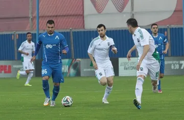 Играчите на "Левски" с билети на юбилея