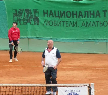 Николай Гигов губи на осминафинал в тениса