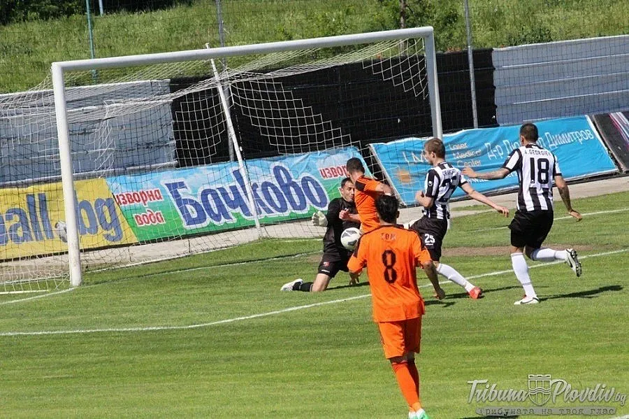 Нова еротика с "Локо" на Коко