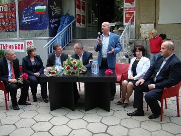 Станишев: Развиваме енергетиката, която ГЕРБ унищожаваха