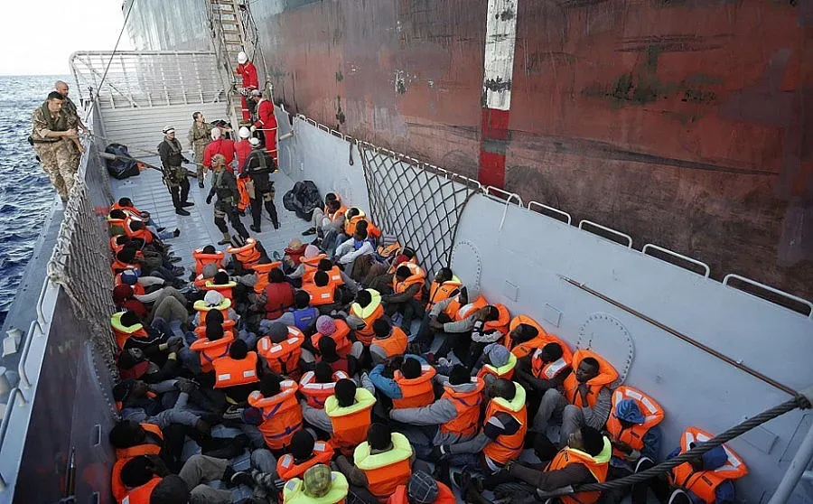 Либия заплаши Европа с още повече имигранти