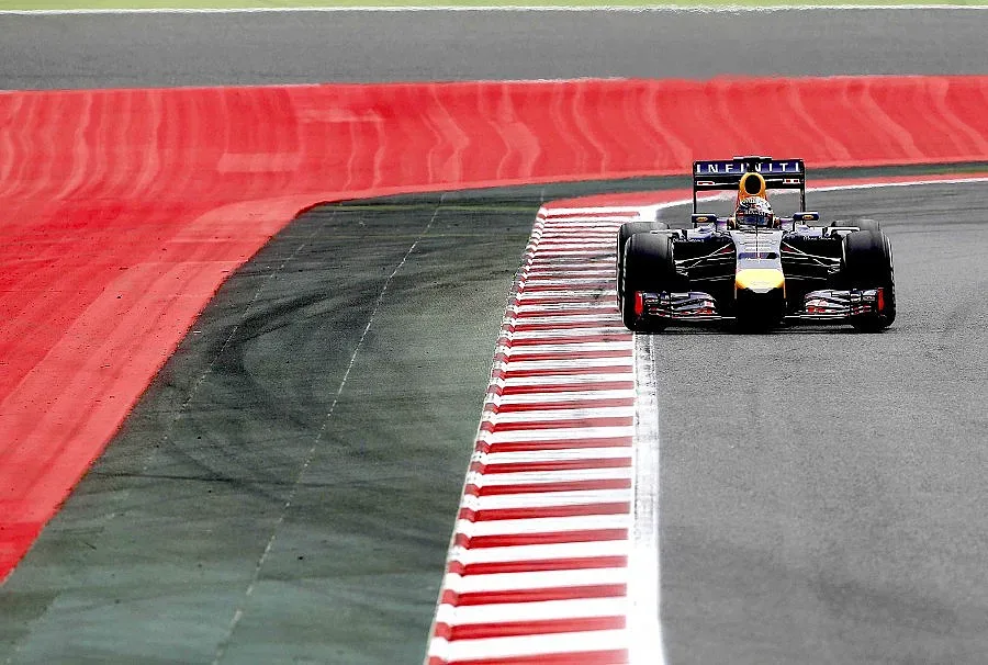 Наказаха Фетел за Гран При на Испания