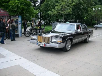 „Пенсионерки” на 4 колела смаяха ценители (СНИМКИ)