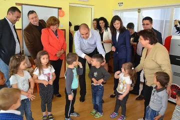 Габриел: Грижата за децата с увреждания е приоритет за следващия програмен период