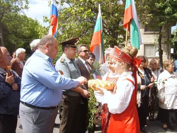 Кърджали тържествено чества 9 май