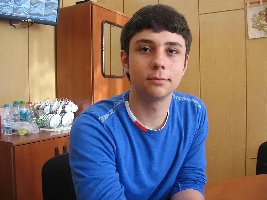 Наше момче в колежа на Буш