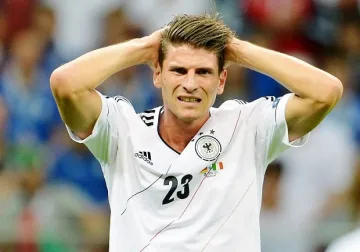 Льов отписа Гомес