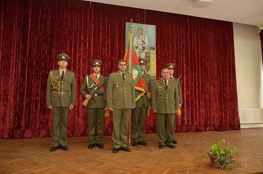 Артилерист стана началник на НВУ "В. Левски"