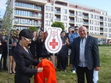 Млади червенокръстци и ветерани с награди за Световния ден на Червения кръст