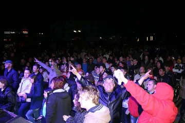 Над 2000 фенове дивяха на концерт на „PURPENDICULAR"