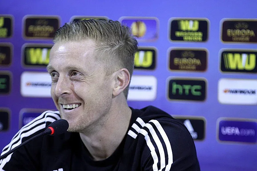 Официално: Монк остава начело на Суонси