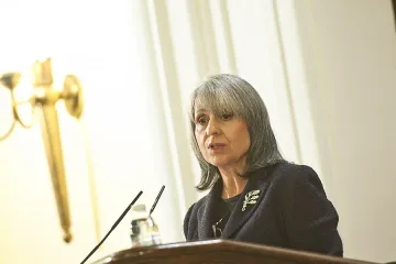 Попова: Няма разнопосочни сигнали в президентството