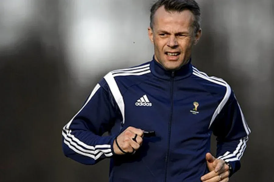 Холандец свири финала в Шампионската лига