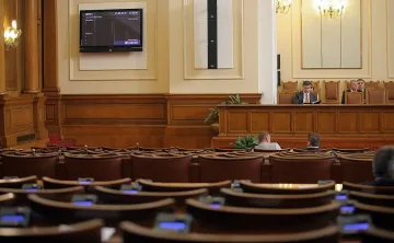 Симфония без пари в парламента