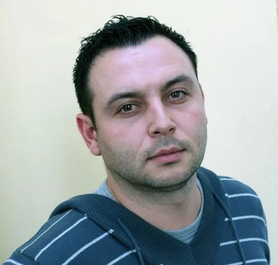 Зло в бежански дрехи