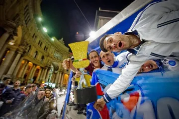 Оставят "Наполи" без публика