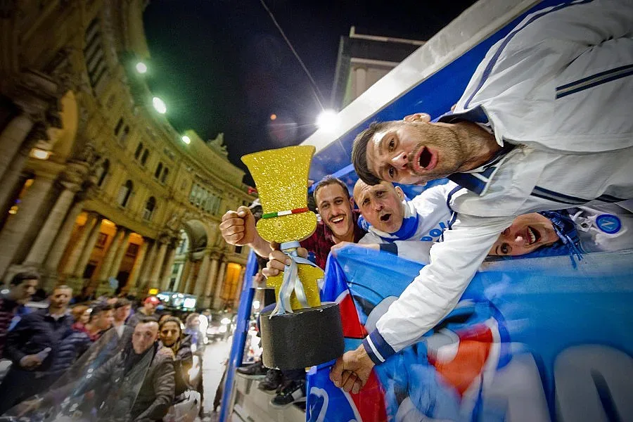 Оставят "Наполи" без публика