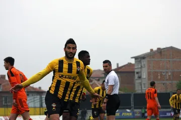 Хамза: Стадионите тук са жив ужас