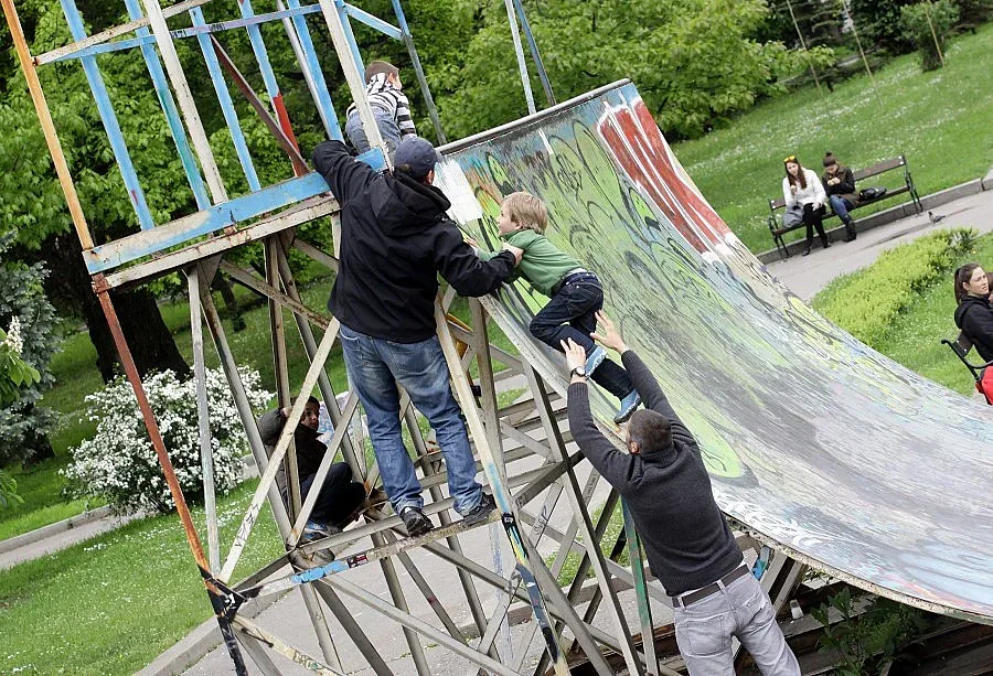 Две села на бунт за удавените братчета