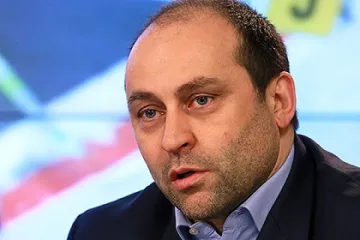 Въвеждат таван на заплатите в руския футбол