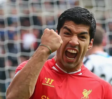 Суарес е футболист на годината за журналистите в Англия