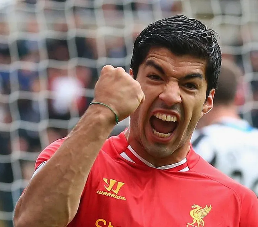 Суарес е футболист на годината за журналистите в Англия