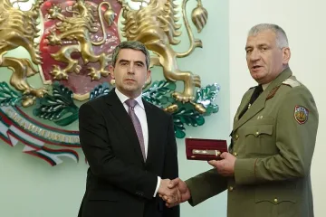 Плевнелиев: Бюджетът за отбрана прогресивно намалява