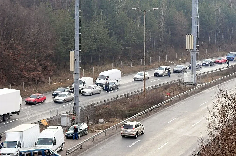Засилени мерки по пътищата в края на празниците