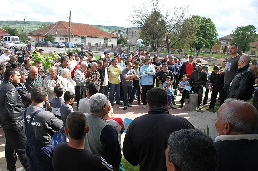 Бареков: Болниците да лекуват безплатно неосигурените