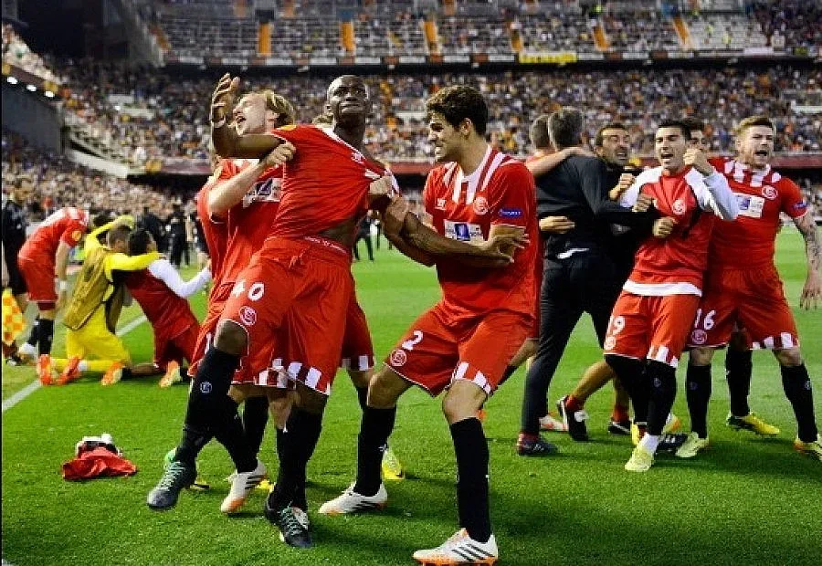 Севиля и Бенфика на финала в Лига Европа