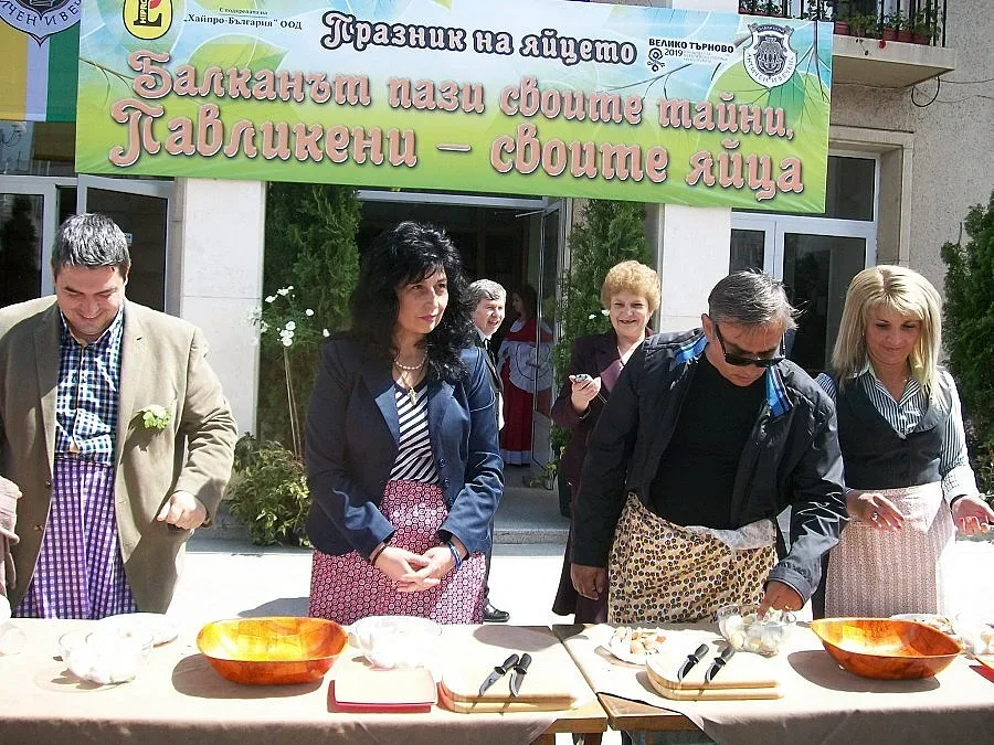 5000 яйца станаха на омлети в Павликени