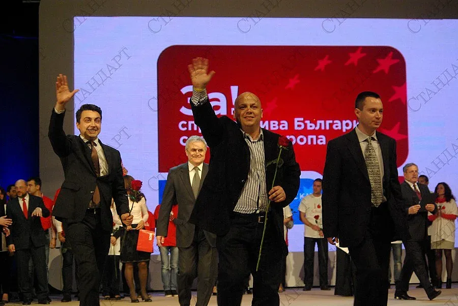 Александър Симов: Ние сме по-силни от всякаква полицейска партия