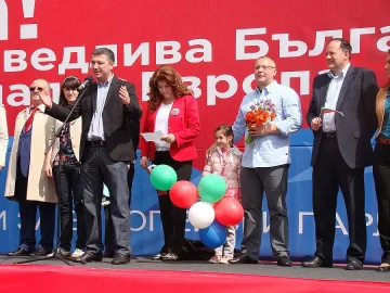 Станишев: Трудът е важен за човешкото достойнство, за целостта на личността на всеки един 