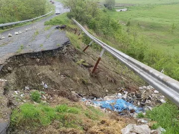 Искат средства за 20-метров участък в Кърджалийско