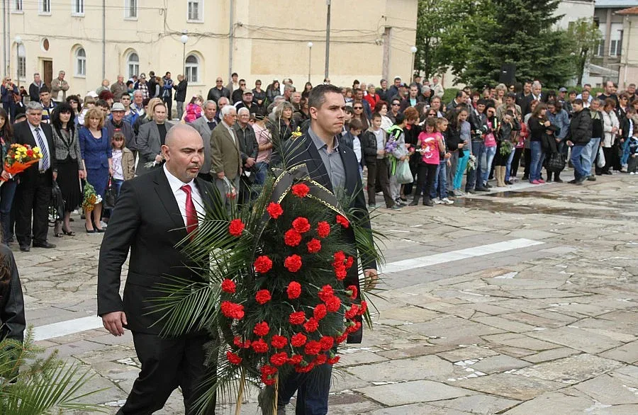 Петров: Да си върнем отново честта и достойнството на предците ни