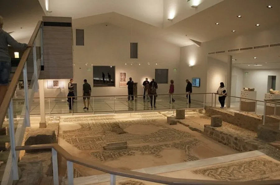 Отвориха за посетители Малката Базилика в Пловдив