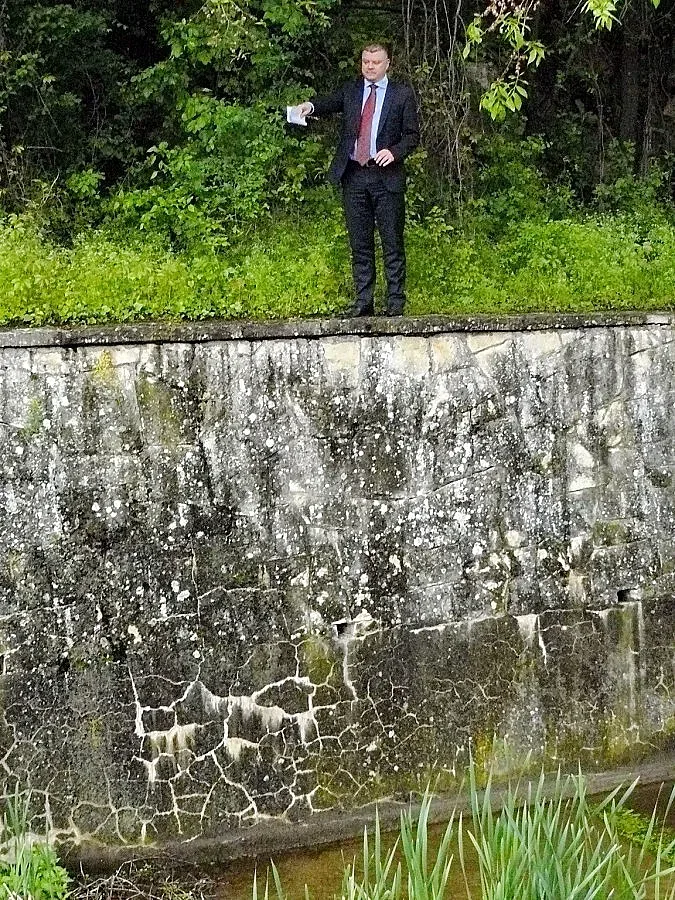 Откриха пуктатини в язовирна стена