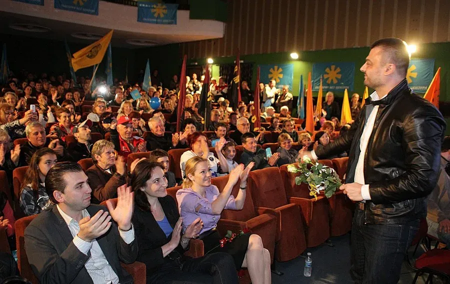 Бареков: Ние сме единствените, които имат връзка с народа