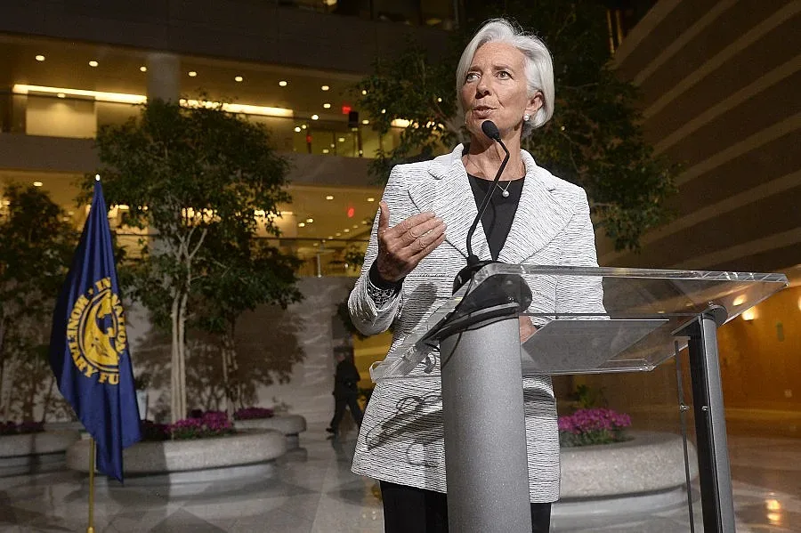 МВФ одобри 17 млрд. долара помощ за Украйна